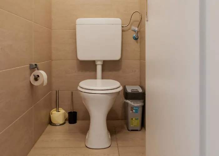 Affordable 2br Next To Rennweg & Belvedere Viena