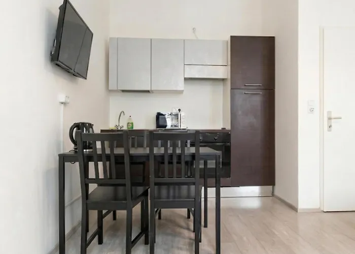 Affordable 2br Next To Rennweg & Belvedere *